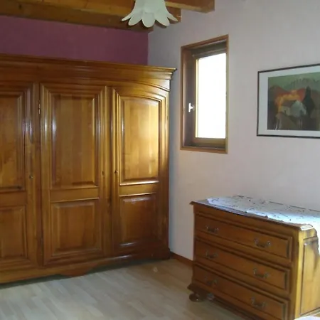 Ferienhaus Chez Meme Cour Bellevaux